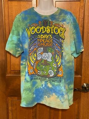 Woodstock Liquid Blue Tshirt Tie Dye Hippie Peace Retro Music Love 1969 Large